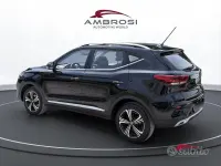 Usata MG ZS Luxury 106 CV (77 kW) 2024 Nero SUV