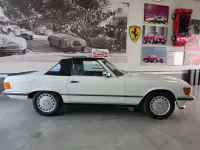 Usata Mercedes SL500 231 CV (169 kW) 1985 Bianco Cabrio