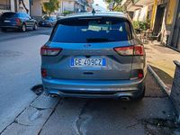 Usata Ford Kuga 120 CV (88 kW) 2021 Marrone SUV