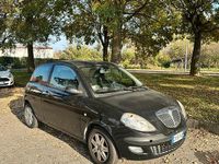 Usata Lancia Ypsilon 60 CV (44 kW) 2005 Nero Utilitaria