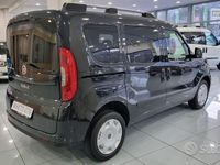 Usata Fiat Doblò 95 CV (69 kW) 2015 Nero Monovolume