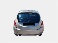 Usata Lancia Ypsilon Gold 70 CV (51 kW) 2020 Oro