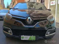 Usata Renault Captur 90 CV (66 kW) 2014 Nero SUV