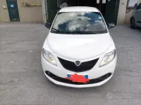 Usata Lancia Ypsilon 60 CV (44 kW) 2018 Bianco Utilitaria