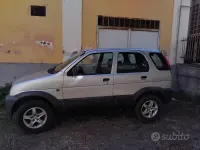 Usata Daihatsu Terios 86 CV (63 kW) 2002 Grigio SUV