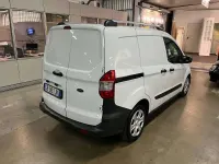 Usata Ford Courier 75 CV (55 kW) 2023 Bianco Monovolume