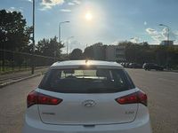 Usata Hyundai i20 Comfort 84 CV (61 kW) 2017 Bianco Utilitaria