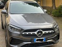 Usata Mercedes GLA200 Premium 150 CV (110 kW) 2021 Grigio SUV