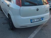 Usata Fiat Grande Punto 75 CV (55 kW) 2011 Bianco Utilitaria