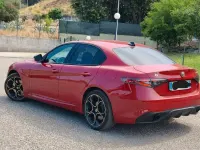 Usata Alfa Romeo Giulia 209 CV (153 kW) 2026 Rosso Berlina