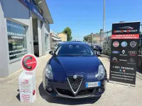 Usata Alfa Romeo Giulietta Business 120 CV (88 kW) 2018 Blu/azzurro Utilitaria