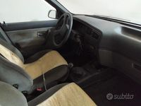 Usado Renault 19 77 CV (56 kW) 1989 Blanco Berlina