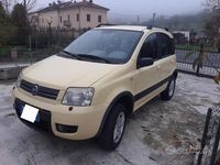 Usata Fiat Panda 4x4 Climbing 60 CV (44 kW) 2004 Giallo Utilitaria