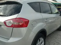 Usata Ford Kuga 140 CV (102 kW) 2012 Grigio SUV