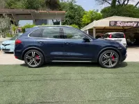 Usata Porsche Cayenne Turbo 500 CV (367 kW) 2011 Blu SUV