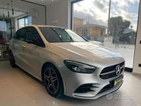 Usata Mercedes B180 Premium Plus 116 CV (85 kW) 2021 Grigio Monovolume