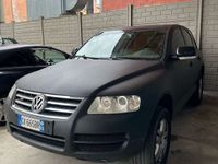 usata VW Touareg 3.2 V6 220cv tiptronic