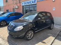Usata Lancia Ypsilon 60 CV (44 kW) 2009 Nero Utilitaria