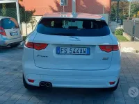 Usata Jaguar F-Pace 180 CV (132 kW) 2018 Bianco SUV