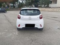 Usata Hyundai i10 Advanced 65 CV (47 kW) 2020 Bianco Utilitaria