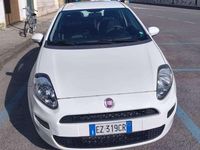 Usata Fiat Punto Evo 69 CV (50 kW) 2015 Bianco Utilitaria