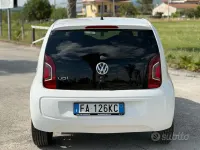 Usata VW up! 75 CV (55 kW) 2015 Bianco Utilitaria