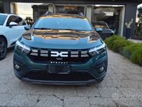 Usata Dacia Sandero Expression 100 CV (73 kW) 2025 Verde Utilitaria