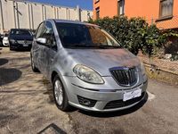 Usata Lancia Musa S 95 CV (69 kW) 2010 Argento Monovolume