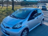 Usata Toyota Aygo 68 CV (50 kW) 2011 Grigio Utilitaria
