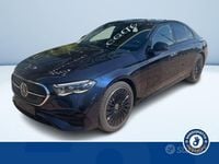 Nuova Mercedes E220 AMG Line Premium 197 CV (144 kW) 2025 Blu Berlina