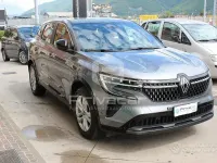 Usata Renault Austral 131 CV (96 kW) 2023 Grigio SUV