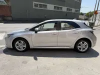 Usata Toyota Corolla Style 98 CV (72 kW) 2019 Argento Berlina