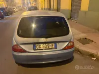 Usata Lancia Ypsilon 60 CV (44 kW) 2003 Bluazzurro Utilitaria