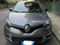 Usata Renault Captur Zen 90 CV (66 kW) 2016 Grigio SUV