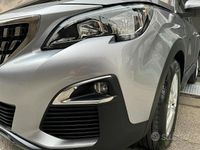 Usata Peugeot 3008 130 CV (95 kW) 2019 Grigio SUV