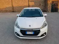 Usata Peugeot 208 75 CV (55 kW) 2018 Bianco Utilitaria