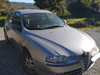 usata Alfa Romeo 147 1.9 JTD (115 CV) cat 5p. Distinctive