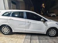 Usata Hyundai i30 Comfort 110 CV (80 kW) 2013 Bianco Station wagon