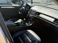 Usata VW Touareg 245 CV (180 kW) 2011 Grigio SUV