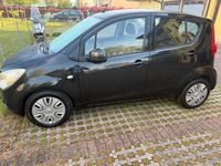Usata Opel Agila 94 CV (69 kW) 2012 Nero Utilitaria