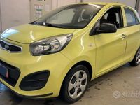 Usata Kia Picanto 67 CV (49 kW) 2014 Giallo Utilitaria