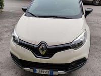 Usata Renault Captur 90 CV (66 kW) 2017 Beige SUV