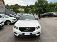 Usata Volvo XC40 R-Design 190 CV (139 kW) 2018 Bianco SUV