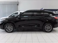 Usata Ford Kuga ST-Line 225 CV (165 kW) 2023 Agate black (metallizzato) SUV