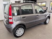 Usata Fiat Panda Classica 77 CV (56 kW) 2012 Grigio(met.) Utilitaria