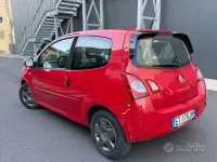 Usata Renault Twingo 75 CV (55 kW) 2013 Rosso Utilitaria