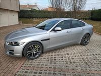 Usata Jaguar XE Pure 180 CV (132 kW) 2016 Grigio Berlina