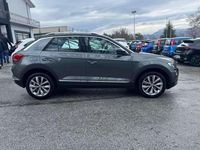 Usata VW T-Roc Style 150 CV (110 kW) 2018 Grigio SUV