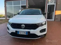 Usata VW T-Roc Advance 116 CV (85 kW) 2019 Bianco SUV