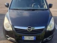 Usata Opel Agila Enjoy 65 CV (47 kW) 2009 Utilitaria
